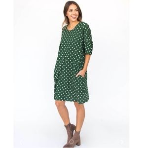 NWT Agnes & Dora Adams Dress Hunter Green